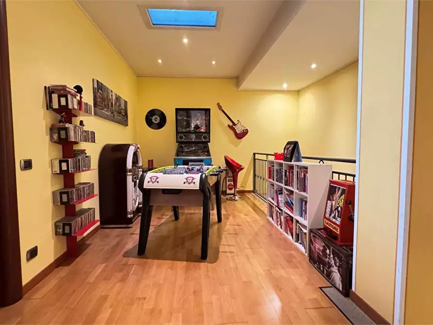 Immagine 18 di Casa indipendente in vendita  in Piazza Matteotti 4 a Beura-Cardezza