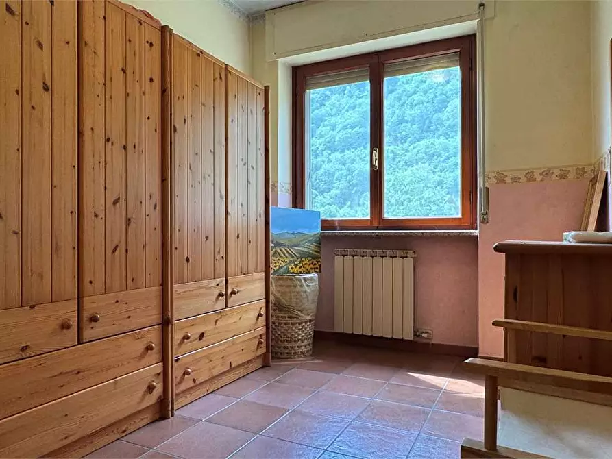 Immagine 11 di Quadrilocale in vendita  in Via Dante Alighieri 88 a Crevoladossola
