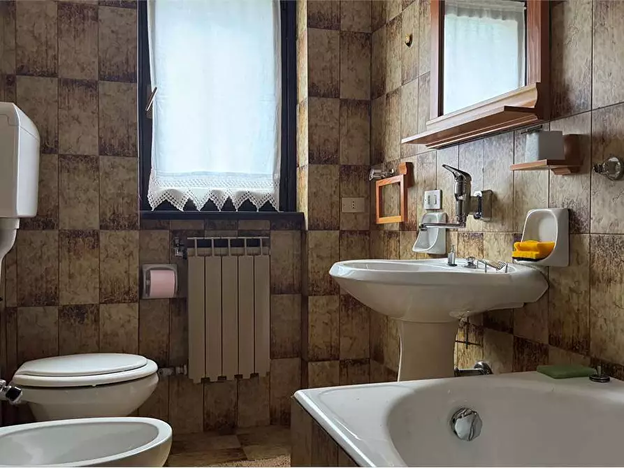 Immagine 10 di Trilocale in vendita  in Località Boschetto  97 a Varzo
