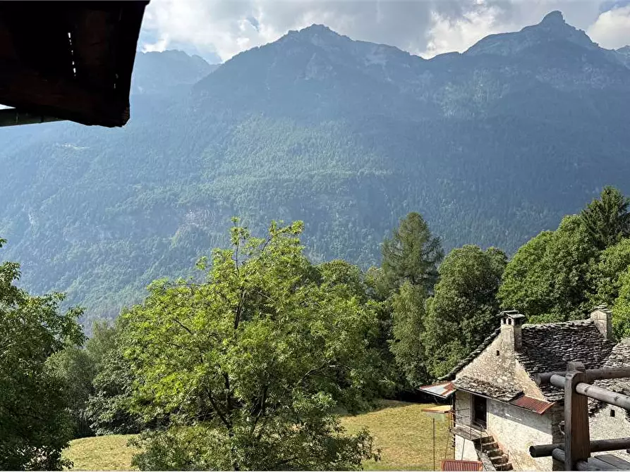 Immagine 15 di Casa indipendente in vendita  a Varzo