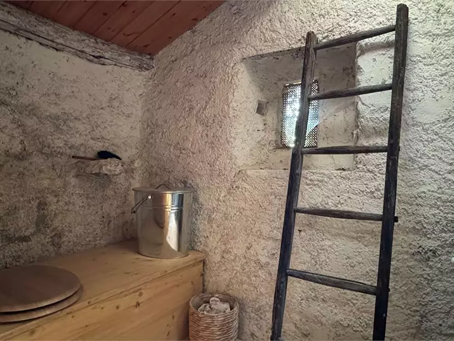 Immagine 13 di Casa indipendente in vendita  a Varzo