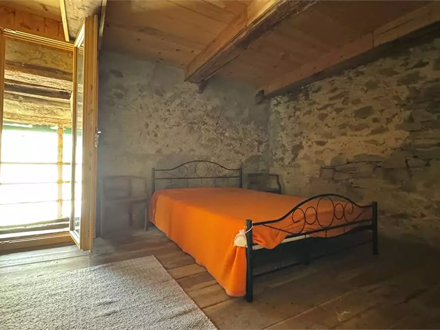 Immagine 9 di Casa indipendente in vendita  a Varzo