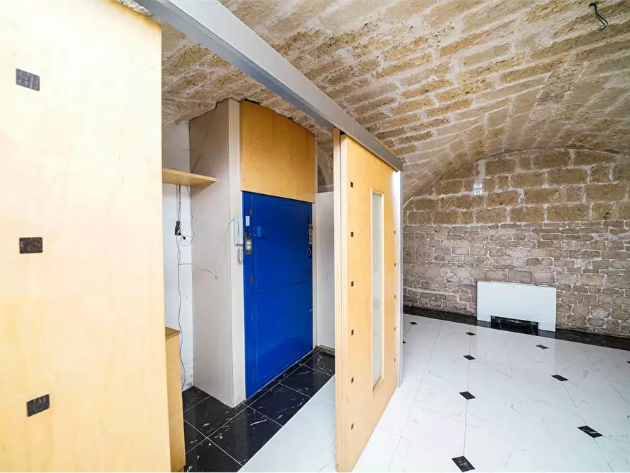 Immagine 17 di Negozio in affitto  in Vico Piazza Garibaldi 2 a Acquaviva Delle Fonti