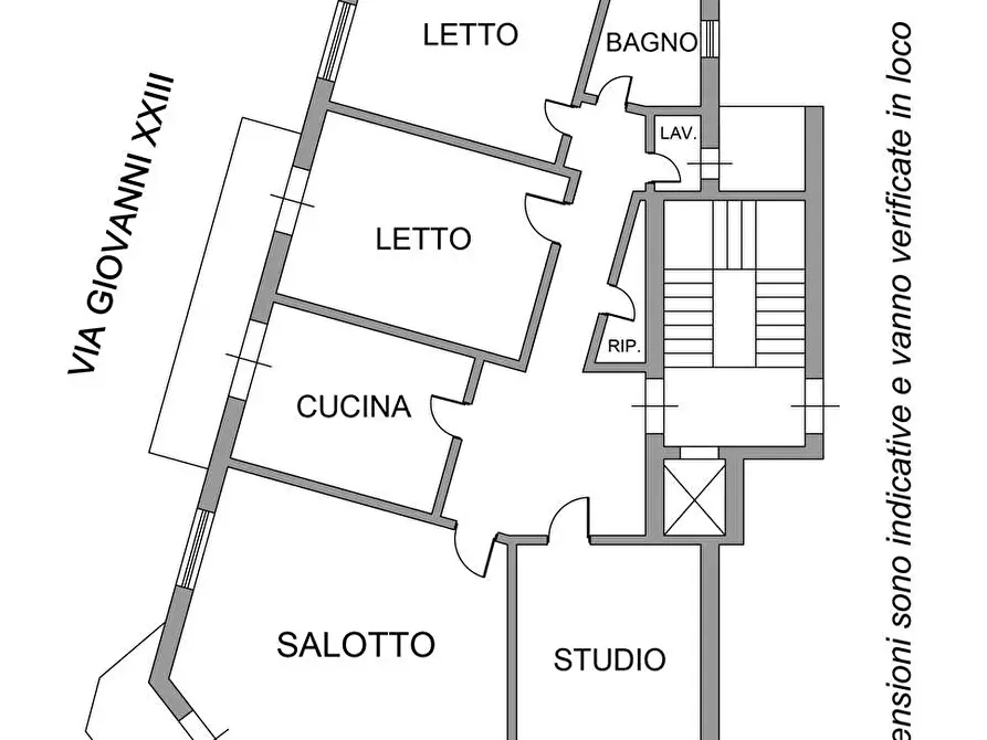 Immagine 19 di Quadrilocale in vendita  in Via Vitantonio Tria 23 a Acquaviva Delle Fonti