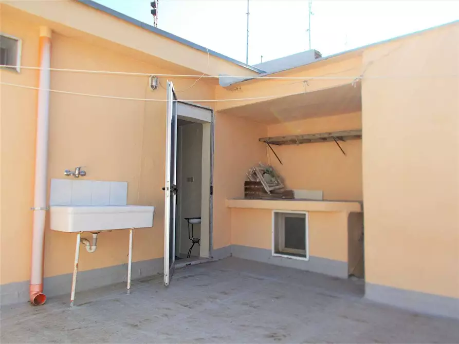 Immagine 12 di Casa indipendente in vendita  in Via Piergentile 26 a Acquaviva Delle Fonti