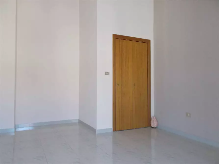 Immagine 15 di Quadrilocale in vendita  in Via San Benedetto 3 a Acquaviva Delle Fonti