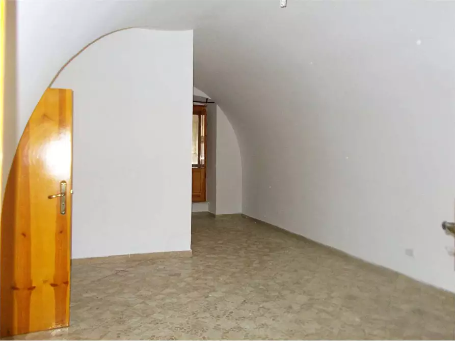 Immagine 11 di Quadrilocale in vendita  a Acquaviva Delle Fonti