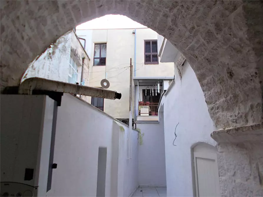 Immagine 14 di Quadrilocale in vendita  a Acquaviva Delle Fonti