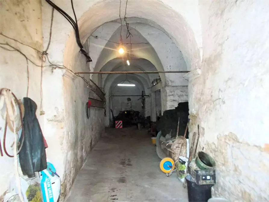 Immagine 7 di Stabile in vendita  in Via Sant'Agostino 26 a Acquaviva Delle Fonti