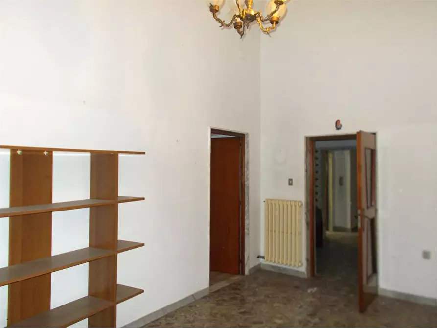 Immagine 16 di Stabile in vendita  in Via Sant'Agostino 26 a Acquaviva Delle Fonti