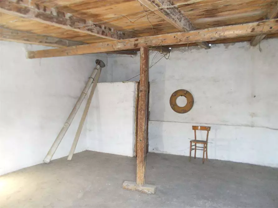 Immagine 28 di Stabile in vendita  in Via Sant'Agostino 26 a Acquaviva Delle Fonti