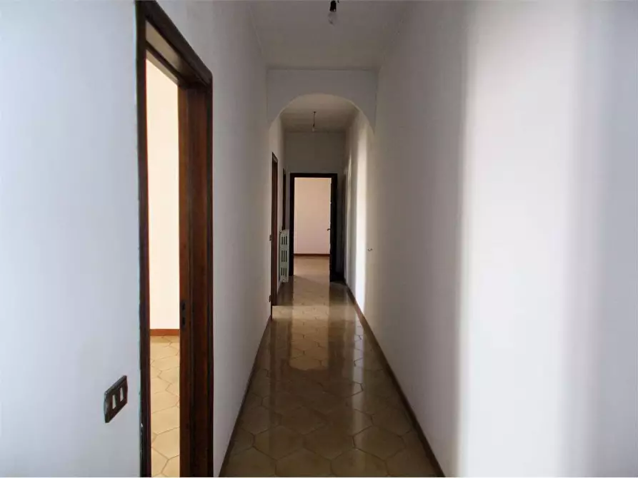 Immagine 9 di Quadrilocale in vendita  in Estramurale San Pietro 88 a Acquaviva Delle Fonti