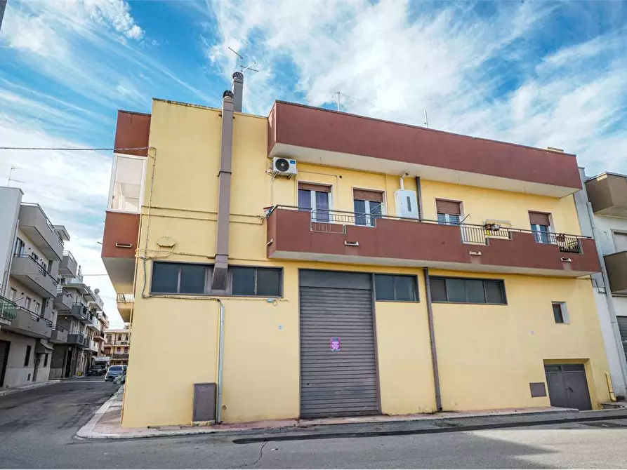 Immagine 3 di Casa indipendente in vendita  in Via Parini 23 a Acquaviva Delle Fonti