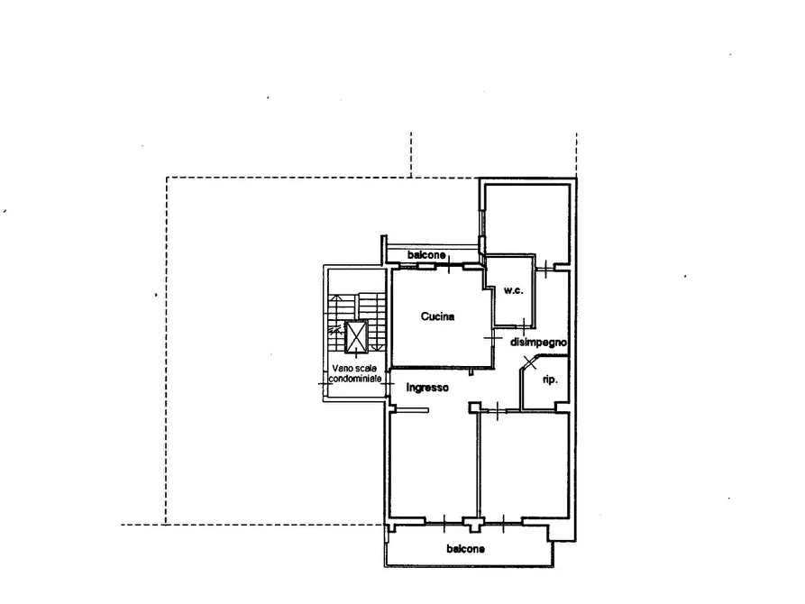 Immagine 19 di Trilocale in vendita  in Piazza Garibaldi 34 a Acquaviva Delle Fonti