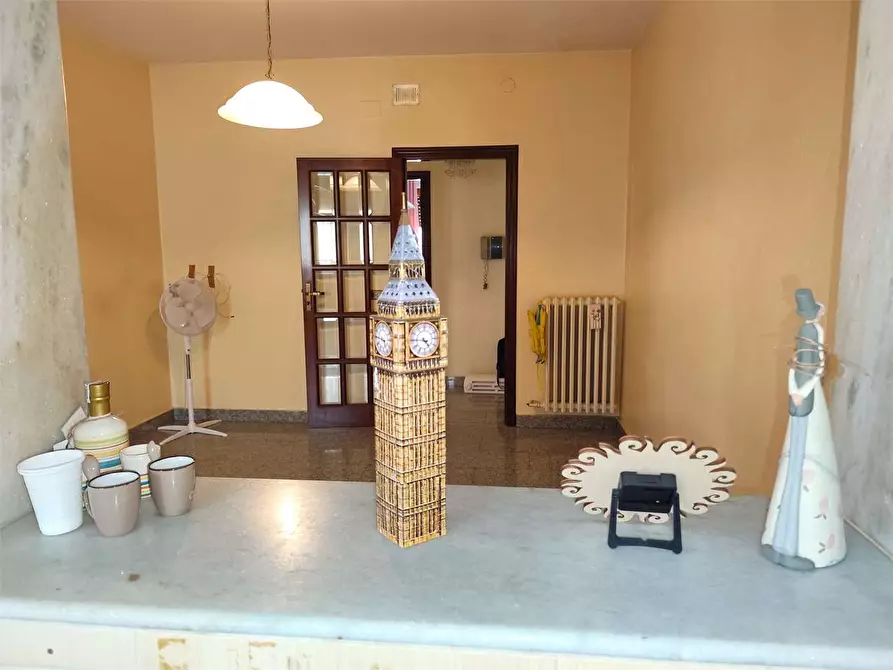 Immagine 10 di Quadrilocale in vendita  in Via Nicola Capozzo 3 a Acquaviva Delle Fonti