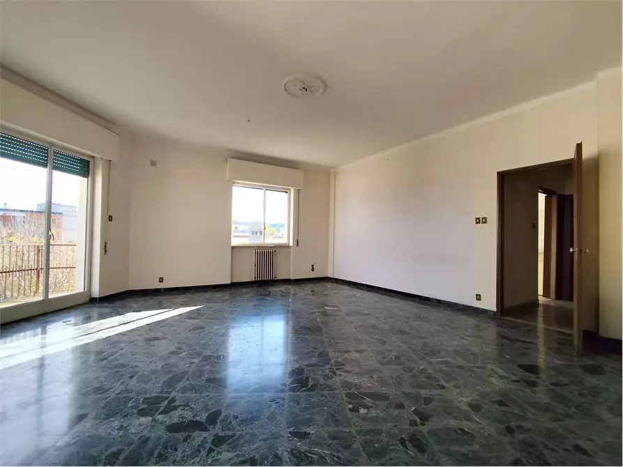 Immagine 2 di Quadrilocale in vendita  in Via Vitantonio Tria 23 a Acquaviva Delle Fonti