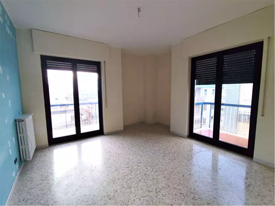 Immagine 12 di Quadrilocale in affitto  in Via Mele 24 a Acquaviva Delle Fonti