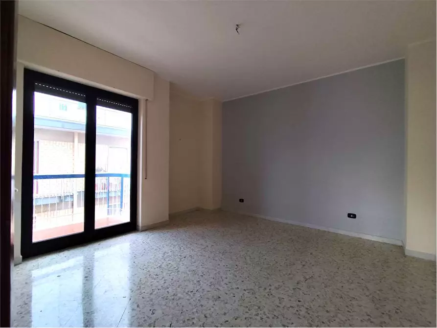 Immagine 13 di Quadrilocale in affitto  in Via Mele 24 a Acquaviva Delle Fonti