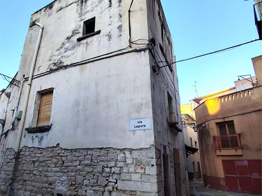 Immagine 1 di Casa indipendente in vendita  in VIA amapani 9 a Acquaviva Delle Fonti