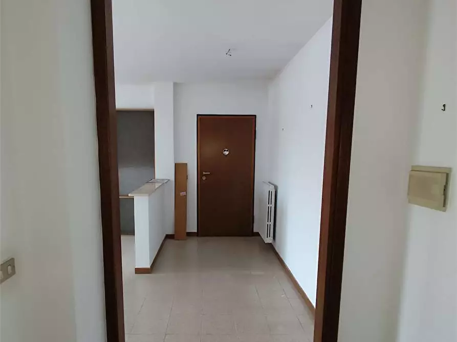 Immagine 12 di Trilocale in vendita  in Piazza Garibaldi 34 a Acquaviva Delle Fonti