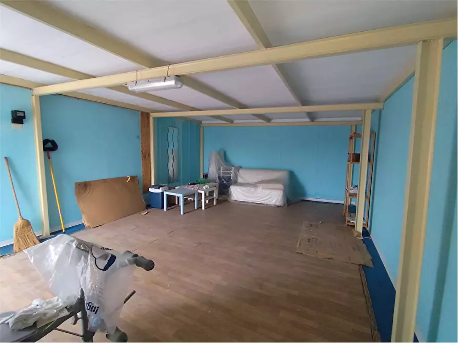 Immagine 17 di Trilocale in vendita  in Piazza Garibaldi 34 a Acquaviva Delle Fonti