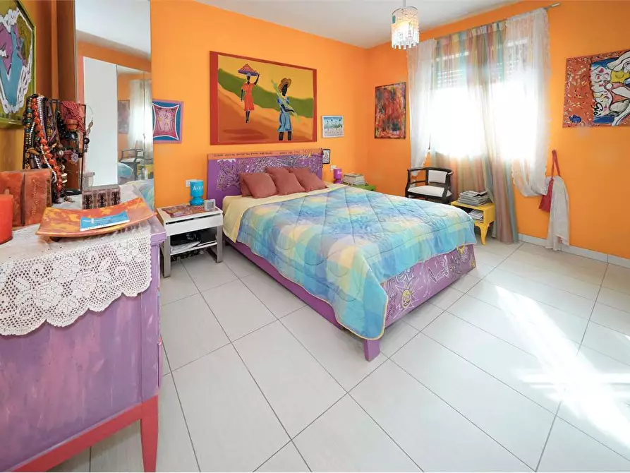 Immagine 12 di Quadrilocale in vendita  in Via Monsignor Laera 206 a Acquaviva Delle Fonti