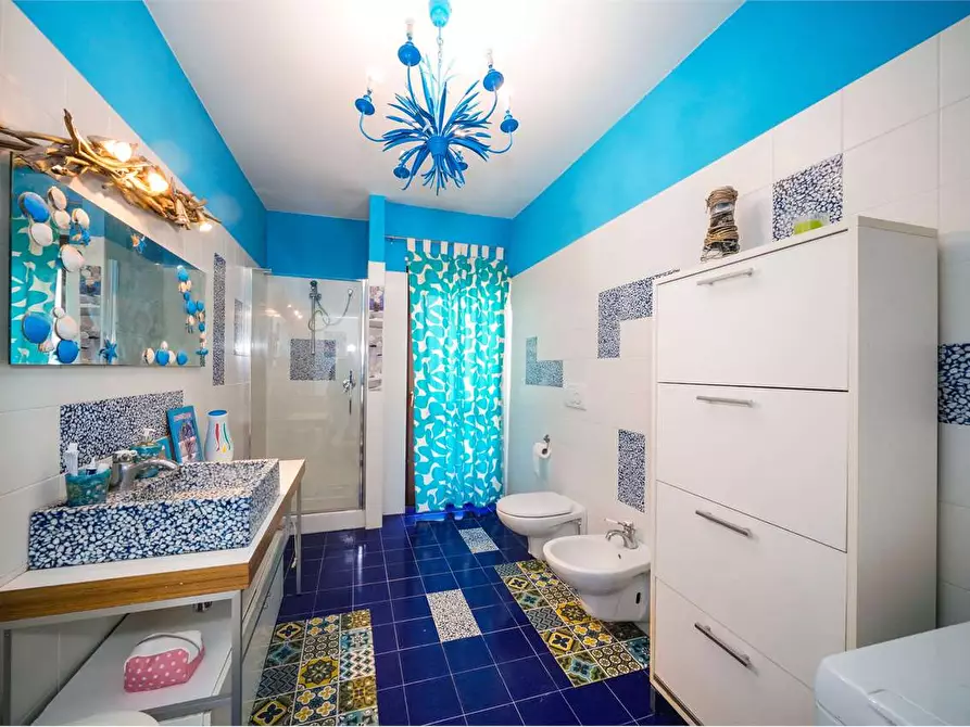 Immagine 18 di Quadrilocale in vendita  in Via Monsignor Laera 206 a Acquaviva Delle Fonti