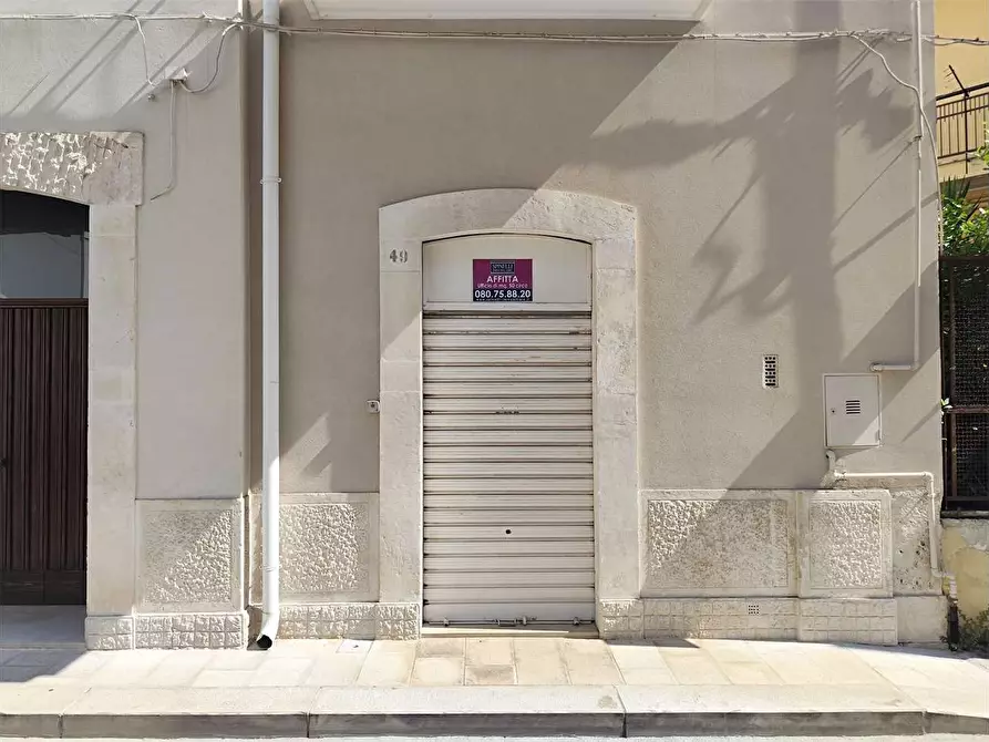 Immagine 1 di Ufficio in affitto  in Via Giuseppe Festa 49 a Acquaviva Delle Fonti