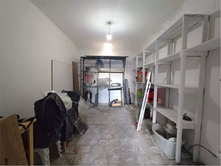 Immagine 18 di Quadrilocale in vendita  in Via Vitantonio Tria 59 a Acquaviva Delle Fonti