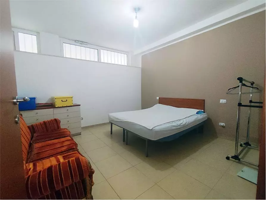 Immagine 10 di Magazzino in vendita  in Via Giuseppe Melosci 7 a Acquaviva Delle Fonti