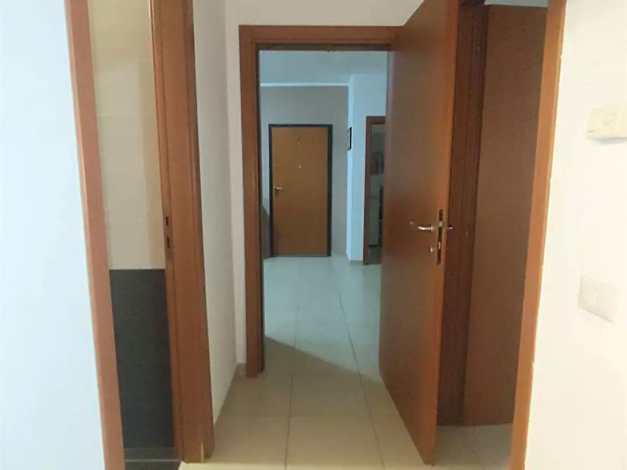 Immagine 4 di Magazzino in vendita  in Via Giuseppe Melosci 7 a Acquaviva Delle Fonti