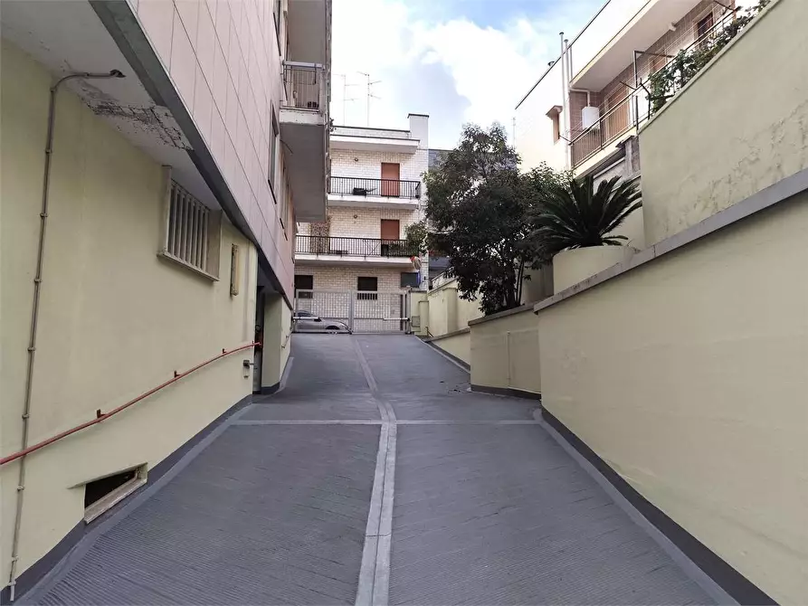 Immagine 3 di Garage in vendita  in Via Giuseppe Verdi 6 a Acquaviva Delle Fonti