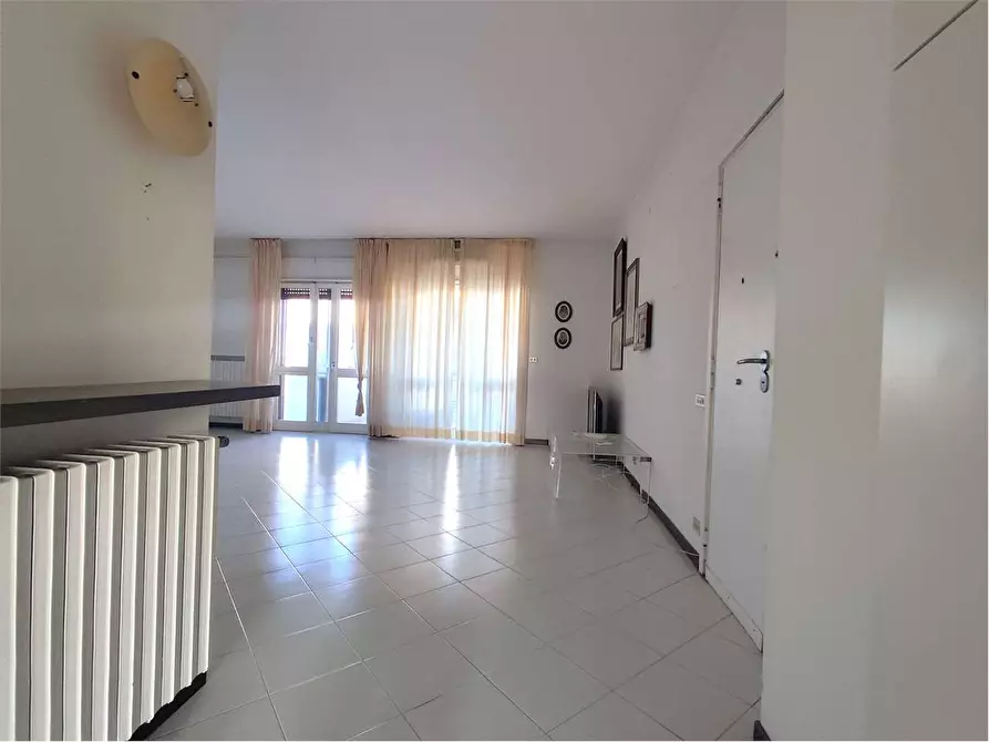 Immagine 4 di Quadrilocale in vendita  in Via Vitantonio Tria 59 a Acquaviva Delle Fonti