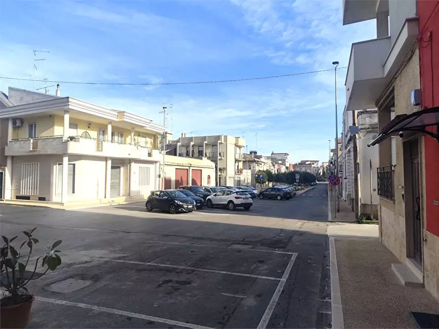 Immagine 2 di Casa indipendente in vendita  in Piazza Galileo Galilei 28 a Cassano Delle Murge