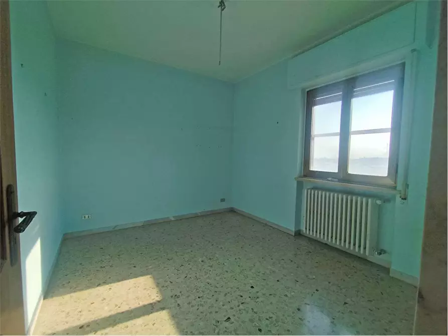 Immagine 11 di Quadrilocale in vendita  in Via Vito Luciani 8 a Acquaviva Delle Fonti