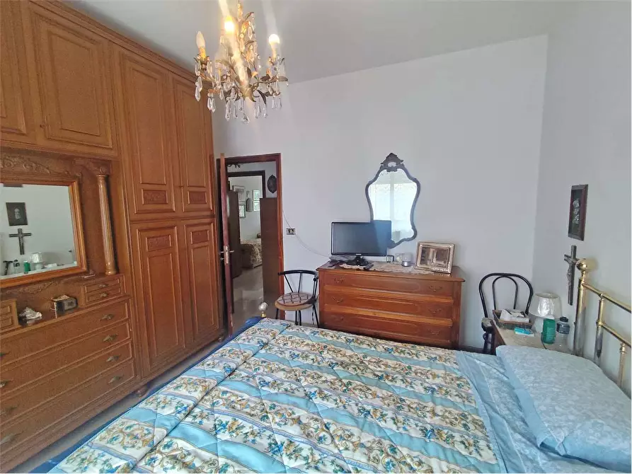 Immagine 10 di Quadrilocale in vendita  a Acquaviva Delle Fonti