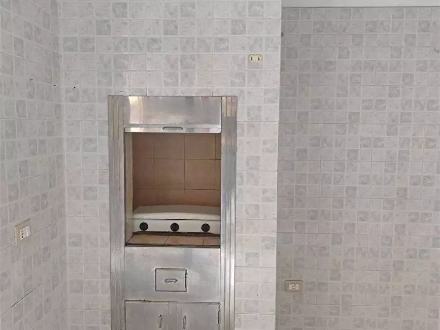 Immagine 9 di Trilocale in vendita  in Via Gaetano Salvemini 19 a Acquaviva Delle Fonti