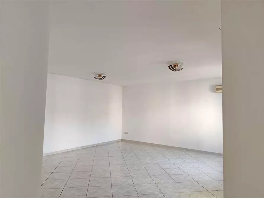 Immagine 5 di Trilocale in vendita  in Via Gaetano Salvemini 19 a Acquaviva Delle Fonti