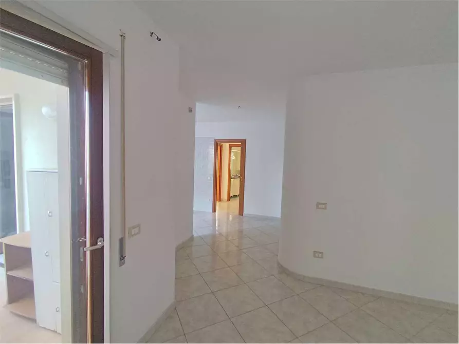 Immagine 7 di Trilocale in vendita  in Via Gaetano Salvemini 19 a Acquaviva Delle Fonti