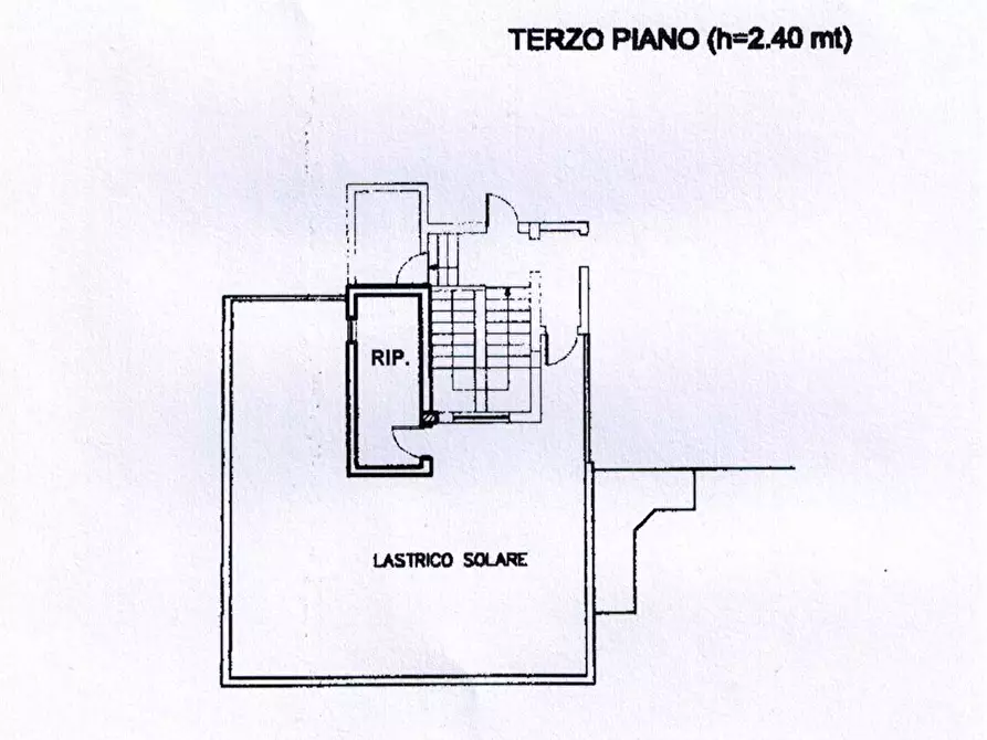 Immagine 20 di Trilocale in vendita  in Via Gaetano Salvemini 19 a Acquaviva Delle Fonti