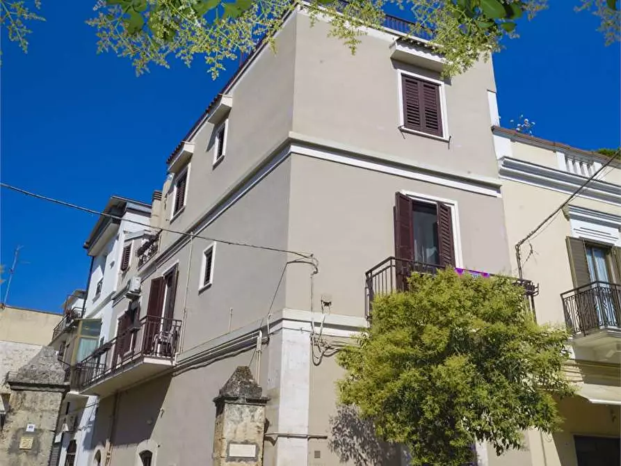 Immagine 1 di Casa indipendente in vendita  a Acquaviva Delle Fonti