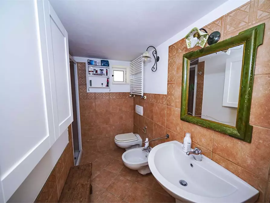 Immagine 12 di Casa indipendente in vendita  a Acquaviva Delle Fonti