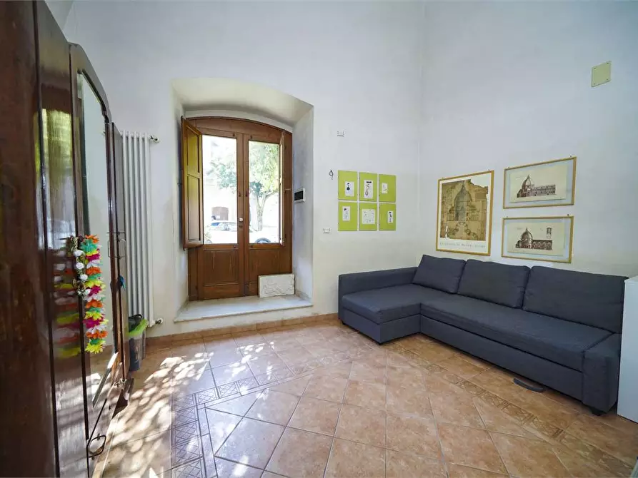 Immagine 10 di Casa indipendente in vendita  a Acquaviva Delle Fonti