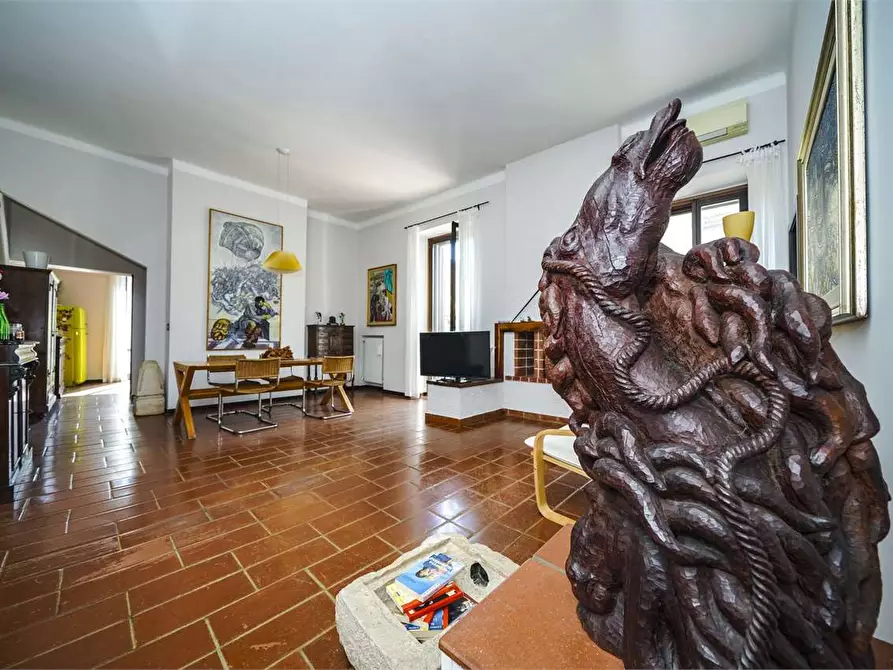 Immagine 14 di Casa indipendente in vendita  a Acquaviva Delle Fonti