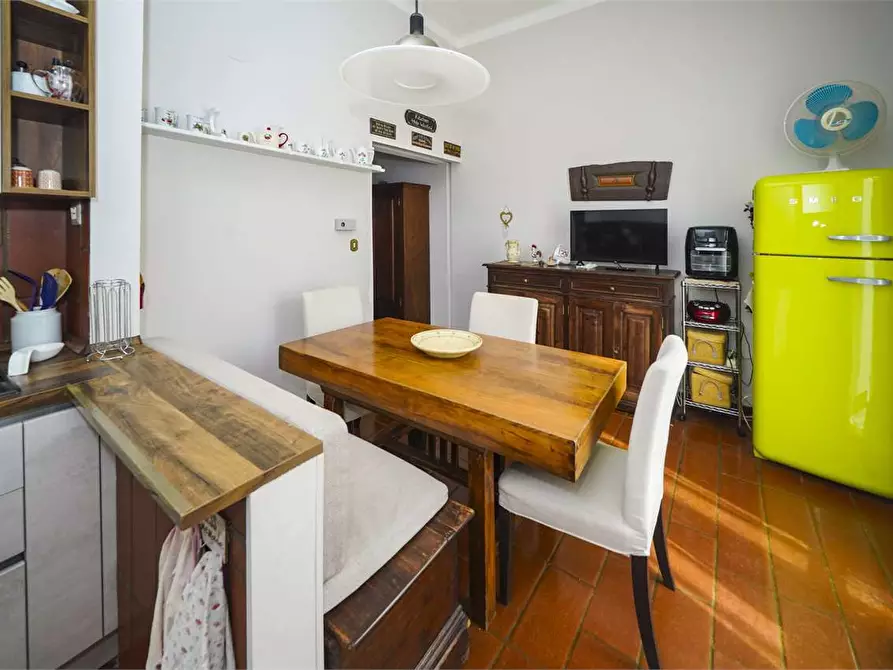 Immagine 18 di Casa indipendente in vendita  a Acquaviva Delle Fonti