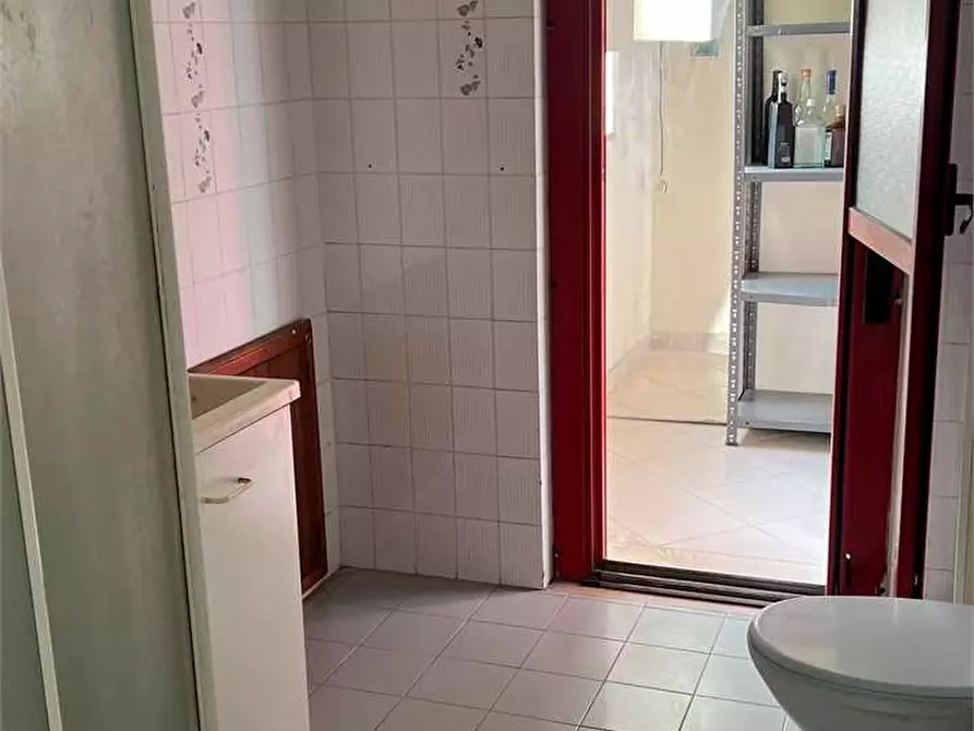Immagine 13 di Appartamento in vendita  in via brigata  1\b a Catanzaro