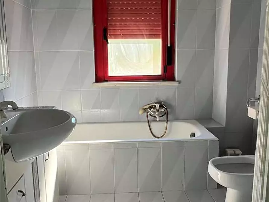 Immagine 22 di Appartamento in vendita  in via brigata  1\b a Catanzaro