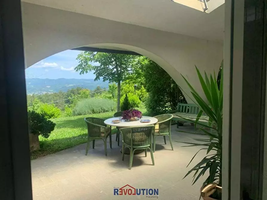 Immagine 4 di Villa in vendita  in Uppiano a Città Di Castello