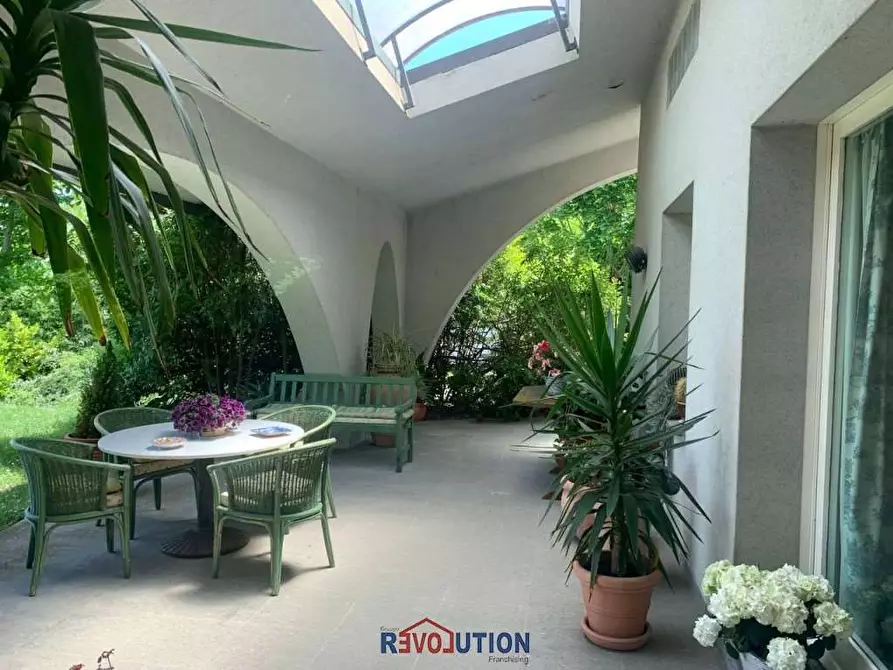 Immagine 6 di Villa in vendita  in Uppiano a Città Di Castello