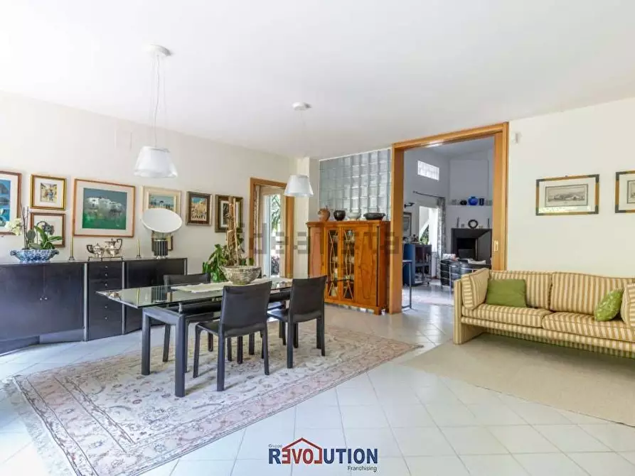 Immagine 16 di Villa in vendita  in Uppiano a Città Di Castello